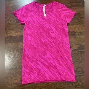 Lululemon Sonic Pink Camo Color Swifly Tech!